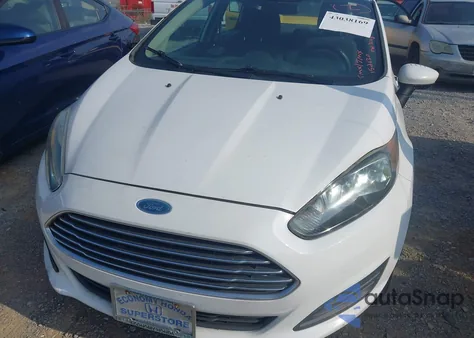 2015 Ford Fiesta S z USA, uszkodzony, nr VIN 3FADP4AJ2FM152630